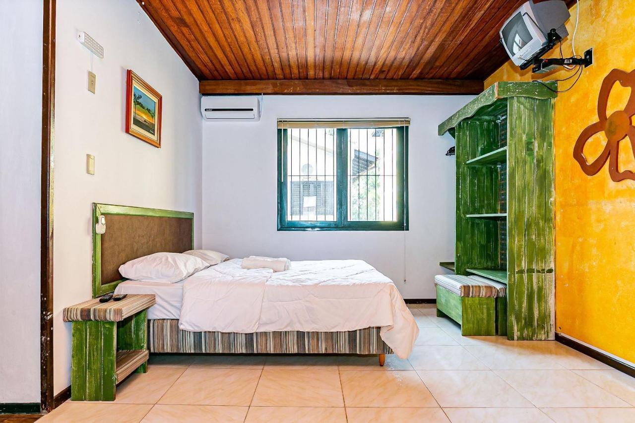 Studios Duplos E Individuais 450M Da Praia Rai Florianopolis Luaran gambar